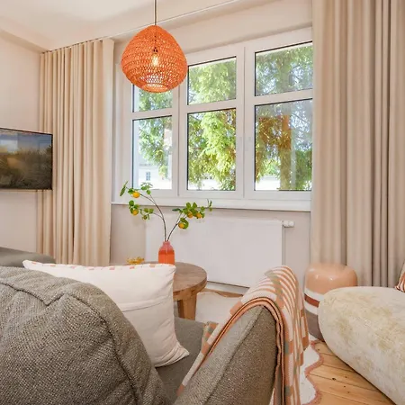 Sonnenland Mit 2 Baedern, Modern Eingerichtet & Nur 300 Meter Zum Apartment Heringsdorf (Usedom)