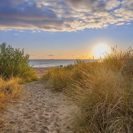 Sonnenland Mit 2 Baedern, Modern Eingerichtet & Nur 300 Meter Zum * Heringsdorf (Usedom)